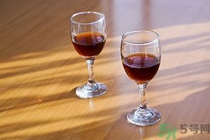 小孩能喝紅酒嗎,小孩喝紅酒好嗎？