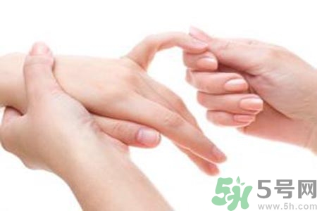 擦護手霜能預防凍瘡嗎？手長凍瘡擦什么護手霜比較好？