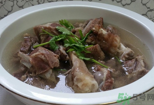 冬天喝什么湯驅(qū)寒,冬天驅(qū)寒喝什么？