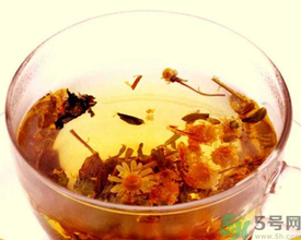 桂花茶和玫瑰花能一塊泡水喝嗎？桂花和玫瑰花一起喝有什么功效？