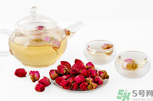 桂花茶和玫瑰花能一塊泡水喝嗎？桂花和玫瑰花一起喝有什么功效？