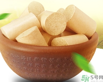 艾灸足三里有什么好處？艾灸足三里的功效