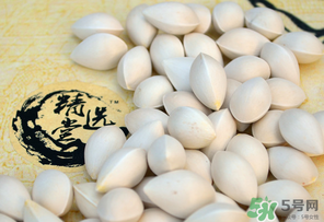 白果發(fā)霉了還能吃嗎？白果發(fā)霉了怎么處理？