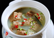 排骨可以和什么一起燉湯？排骨和什么一起燉好吃？