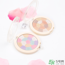 得鮮粉餅怎么樣？the saem修容粉好用嗎？