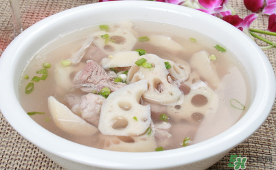 排骨湯可以隔夜喝嗎？隔夜的排骨湯還能喝嗎？