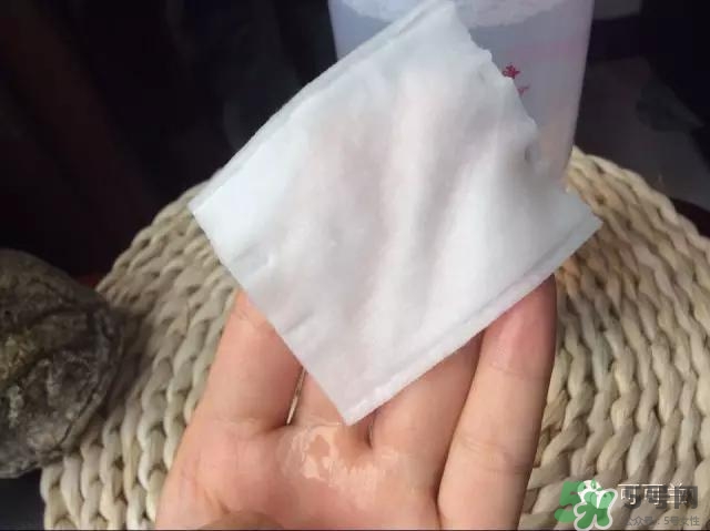 Esthe Dew伊詩露卸妝水怎么樣？伊詩露卸妝水怎么用