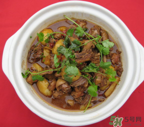 鴨肉可以和土豆一起煮嗎？鴨肉和土豆能一起吃嗎？