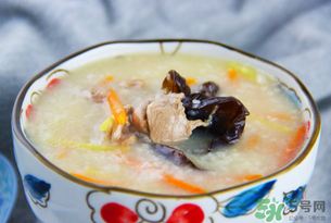 吃完鴨肉可以喝牛奶嗎？鴨肉和牛奶能一起吃嗎？