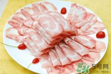 羊肉和螃蟹能一起吃嗎？羊肉不能和什么食物一起吃？