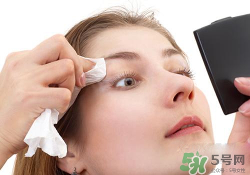潤膚露可以卸妝嗎？潤膚露怎么卸妝？