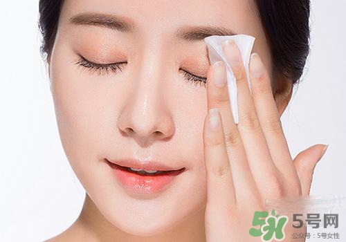 潤膚露可以卸妝嗎？潤膚露怎么卸妝？