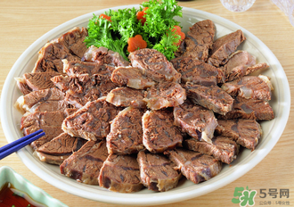 熟牛肉放冰箱里能保鮮多久？熟牛肉冷凍可以放多久？