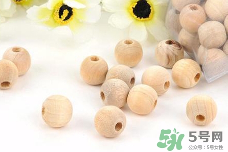 樟腦丸對蟑螂有用嗎？祛除蟑螂的小妙招
