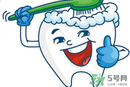 坐月子刷牙怎么辦？坐月子可以用漱口水嗎？