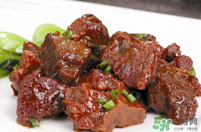 野豬肉好吃嗎？野豬肉比家豬肉吃香嗎？