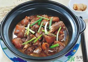 狗肉和什么一起吃最好？狗肉和什么一起燉好吃？