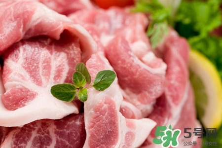 生肉用水龍頭洗干凈嗎？生肉用什么洗才最干凈？