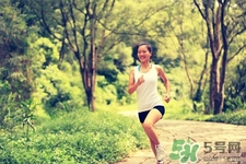 冬天運(yùn)動穿什么衣服好?冬天鍛煉穿什么衣服合適? 冬天運(yùn)動穿什么衣服好?冬天鍛煉穿什么衣服合適?