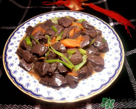 坐月子可以吃羊血嗎？坐月子能吃羊血嗎？