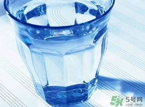 鹽水洗鼻多久見效？鹽水洗鼻一次洗多久？