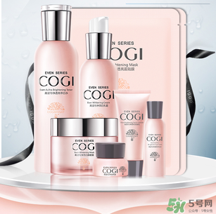 高姿大白水一套多少錢？高姿大白水多少錢一瓶？