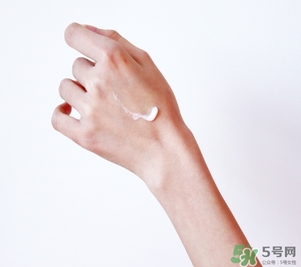 赫蓮娜綠寶瓶面霜多少錢？赫蓮娜綠寶瓶面霜價(jià)格
