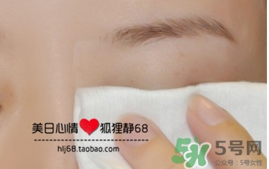 kiss me睫毛膏卸妝液怎么用？kiss me睫毛膏卸妝液使用方法