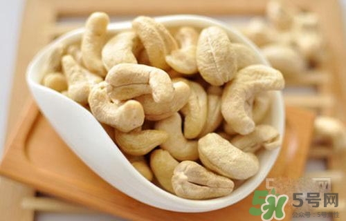 腰果是生吃好還是熟吃好？腰果生吃熟吃哪個更好吃更營養(yǎng)？