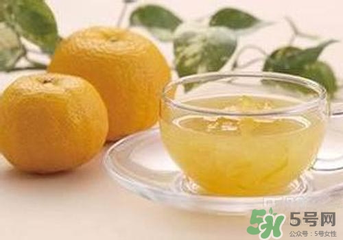 懷孕可以喝蜂蜜柚子茶嗎？蜂蜜柚子茶孕婦可以喝嗎？