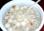 產(chǎn)婦喝米酒后還能喂奶嗎？哺乳期喝米酒會(huì)影響喂奶嗎？