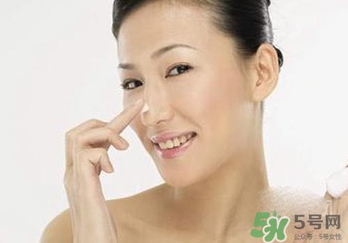 綿羊油可以搽臉嗎？綿羊油可不可以搽臉？