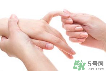 冬天洗衣服手冷怎么辦？教你洗衣不傷手的6妙招