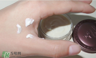 思親膚眼霜怎么樣？skin food眼霜適合年齡