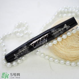 mistine4d睫毛膏紅管黑管區(qū)別 mistine睫毛膏黑管和紅管哪個好？