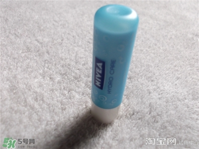 妮維雅唇膏和曼秀雷敦唇膏哪個(gè)好？妮維雅和曼秀雷敦對(duì)比