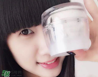 素顏霜會脫妝嗎？素顏霜會不會脫妝？
