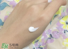 依泉是哪個(gè)國家的牌子？uriage依泉是什么牌子檔次？