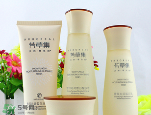 芳草集和佰草集哪個(gè)好？芳草集是雜牌子么？