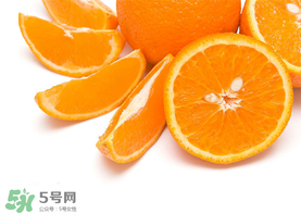 橙子吃多了會怎么樣？橙子吃多了皮膚會變黃嗎？
