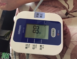 歐姆龍電子血壓計怎么校準?歐姆龍電子血壓計怎么調(diào)整?