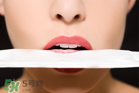 上火嘴角為什么會爛？上火嘴角爛了怎么辦？