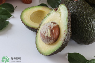?牛油果切開后不熟怎么辦？?牛油果沒熟切開了怎么辦？