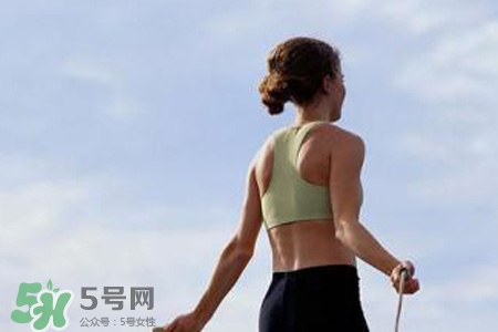 冬天跳繩可以減肥嗎？冬季跳繩瘦身的正確方法