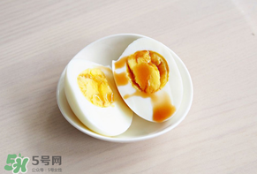 水煮蛋要煮多久？水煮蛋怎么煮不會(huì)破？