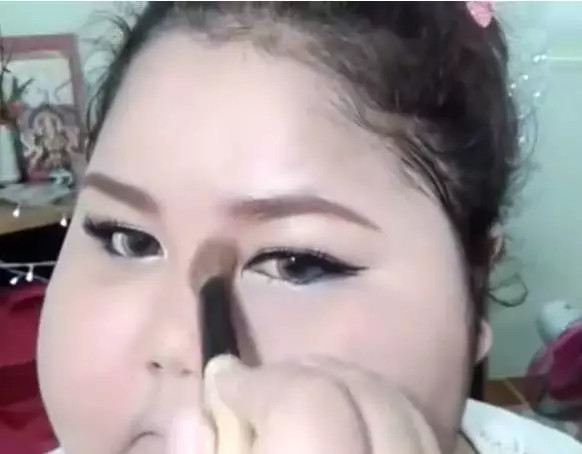 臉胖怎么化妝好看？臉大怎么化妝好看