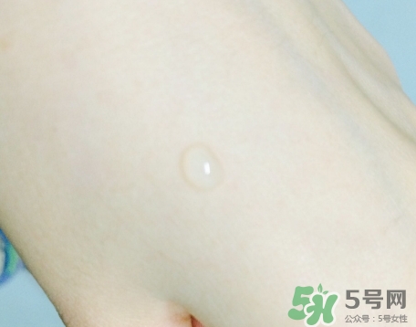 esthe dew伊詩(shī)露適合什么年齡？伊詩(shī)露適合什么膚質(zhì)？