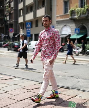 過(guò)年男生穿什么衣服？過(guò)年男生穿衣搭配