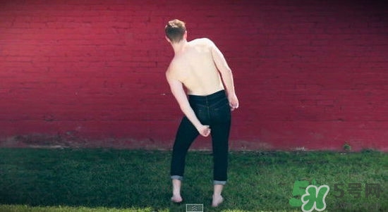 過(guò)年男生穿什么衣服？過(guò)年男生穿衣搭配
