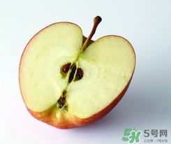 切開的蘋果為什么會(huì)變色？切開的蘋果怎樣才不變色？
